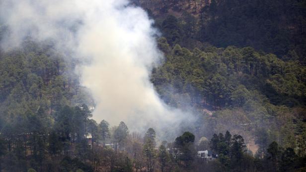 Schwerer Waldbrand in Nepals Hauptstadt